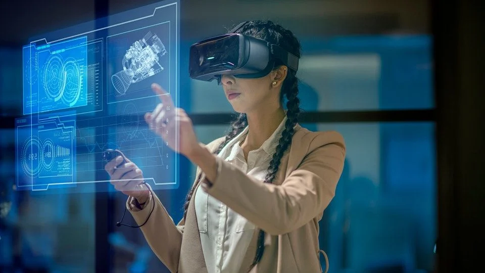 5 Smart Virtual Reality Opportunities For Businesses in 2022